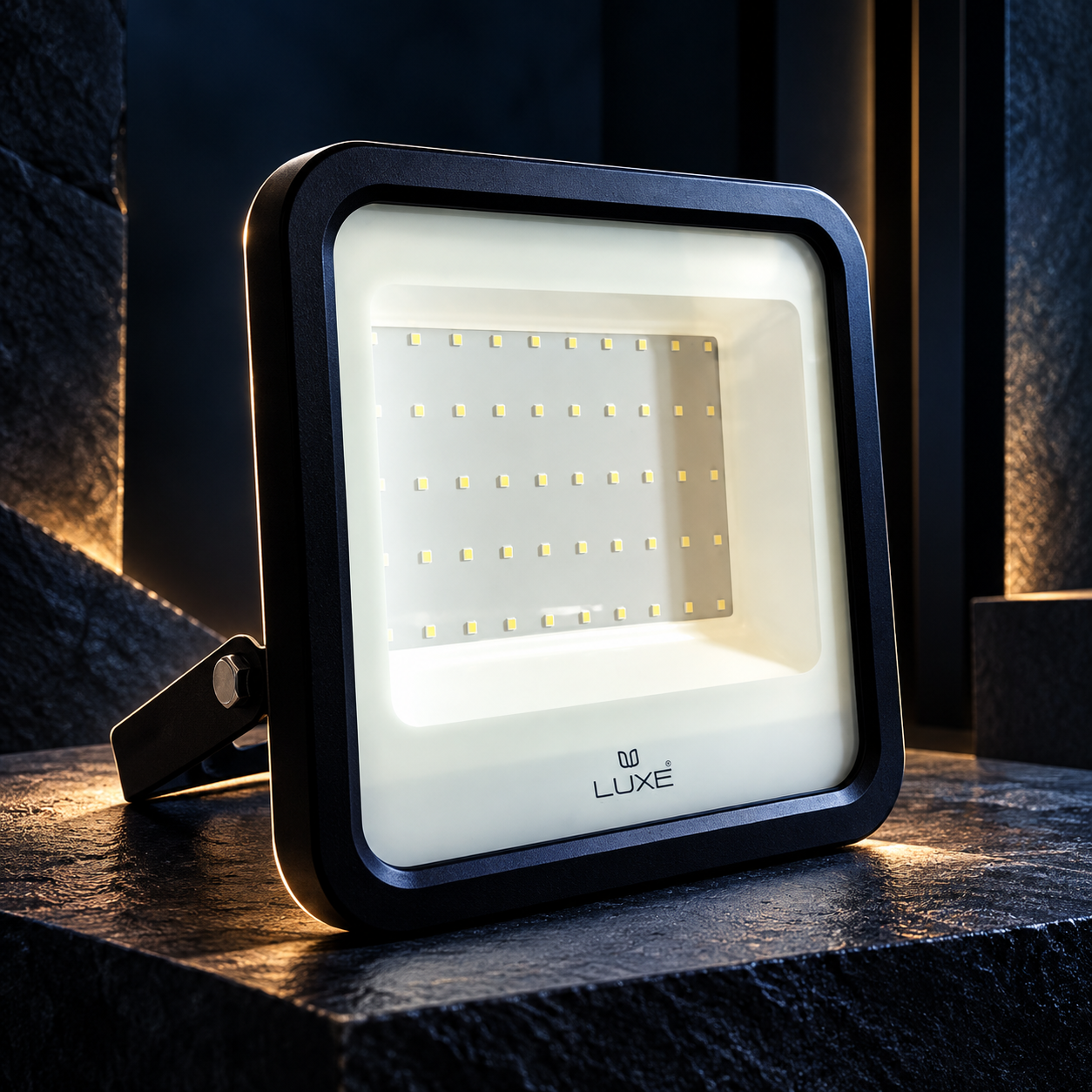 LOCO FLOOD LIGHT